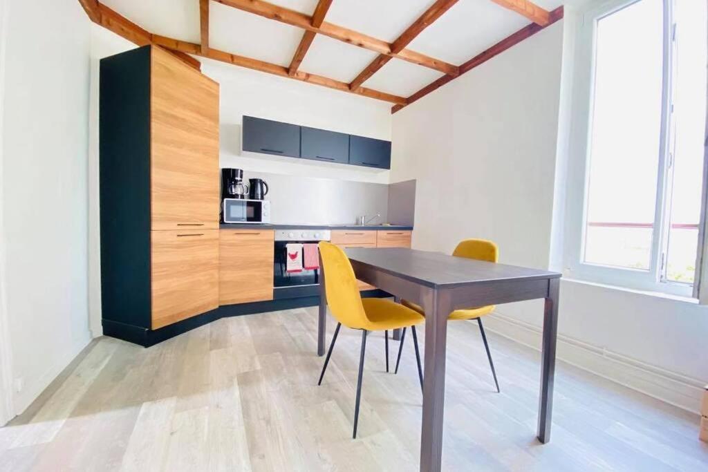 Appartement Rez-De-Chaussee Laon Zewnętrze zdjęcie